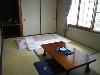 فندق أوكايامافي  Minshuku Chigusa الغرفة الصورة